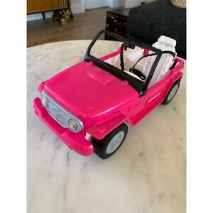 2012 Pink Barbie Jeep*READ